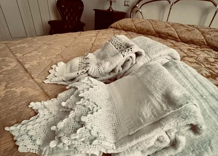 アパート Novecento フォルリ